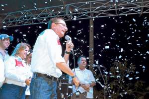 El alcalde de la capital manabita, Agust&iacute;n Casanova, lleg&oacute; al poder como candidato de Suma. Dice que pedir&aacute; m&aacute;s recursos al Estado. Foto: Archivo.