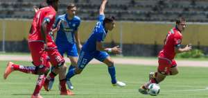 &Aacute;ngel Mena, descartado en Emelec y la 'Tri' por una rotura fibrilar