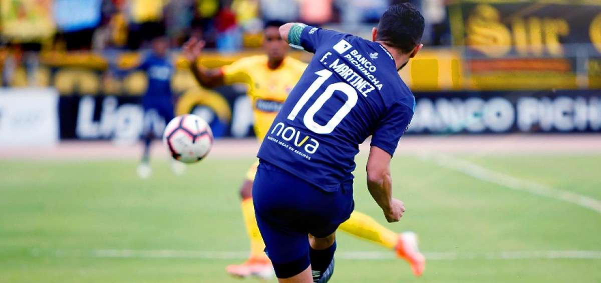 Universidad Cat&oacute;lica se toma la punta tras vencer a Barcelona SC