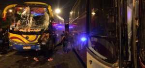 Los tres buses que chocaron entre s&iacute; fueron trasladados al Centro de Retenci&oacute;n Vehicular de Daule.