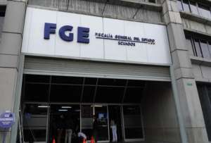 El proceso permite solicitar reconsideraci&oacute;n y consultar expedientes en la web institucional.