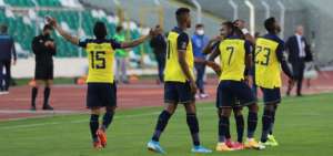 Ecuador cosecha tres importantes puntos frente a Bolivia