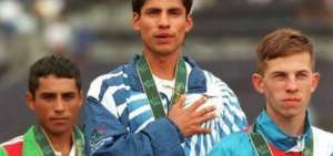 24 a&ntilde;os de la presea de oro en manos de Jefferson P&eacute;rez en Atlanta