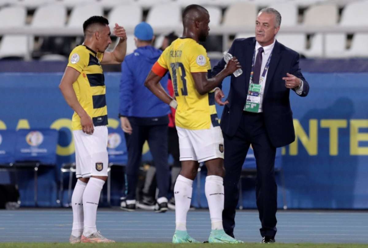 Gustavo Alfaro ofreció realizar la mejor Copa del Mundo para Ecuador en su historia