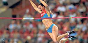 La atleta rusa Yelena Isinbayeva solicit&oacute; que las sanciones de la IAAF se apliquen solo a los responsables. Foto: Internet