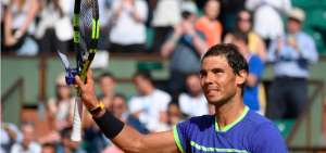 Nadal avanza sin complicaciones a la tercera ronda de Roland Garros