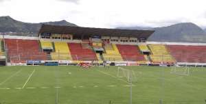 Estadio de Aucas tendr&aacute; iluminaci&oacute;n en 2016