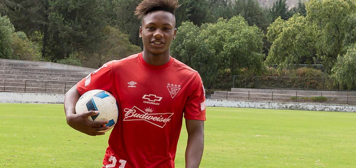 William Ocles es futbolista del equipo sub-19 de Liga de Quito.