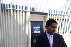 El asamble&iacute;sta Mauro Andino luego de poner la denuncia en la Fiscal&iacute;a. FOTO: Carina Acosta / EL TEL&Eacute;GRAFO
