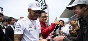 Lewis Hamilton aborda con prudencia el GP de Jap&oacute;n