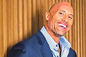Dwayne Johnson, &lsquo;luchador&rsquo; que se abri&oacute; paso en Hollywood