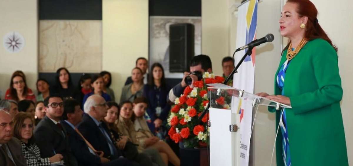 La candidatura de Espinosa surge a propuesta de personalidades y pa&iacute;ses de diversas regiones.