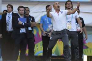 Sampaoli oficializa que seguir&aacute; con la selecci&oacute;n de Chile hasta 2018