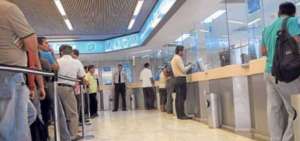 Bancos de Ecuador atender&aacute;n este Viernes Santo