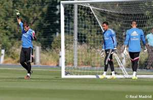 Casillas ir&iacute;a al banco nuevamente