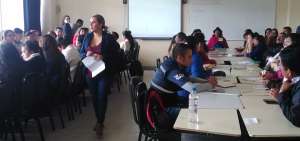 Alrededor de 500 personas se reunieron en la Universidad Nacional en Riobamba (UNACH).