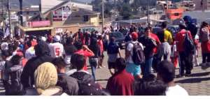 Hinchas colombianos causaron disturbios previo a encuentro con Liga
