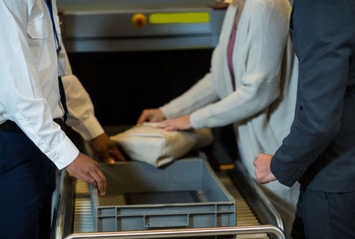 Los controles en las terminales aéreas nacionales es rigurosa.