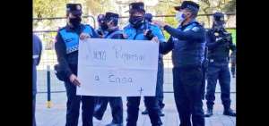 Los agentes demandaron de que se les de garant&iacute;as para cumplir su trabajo.