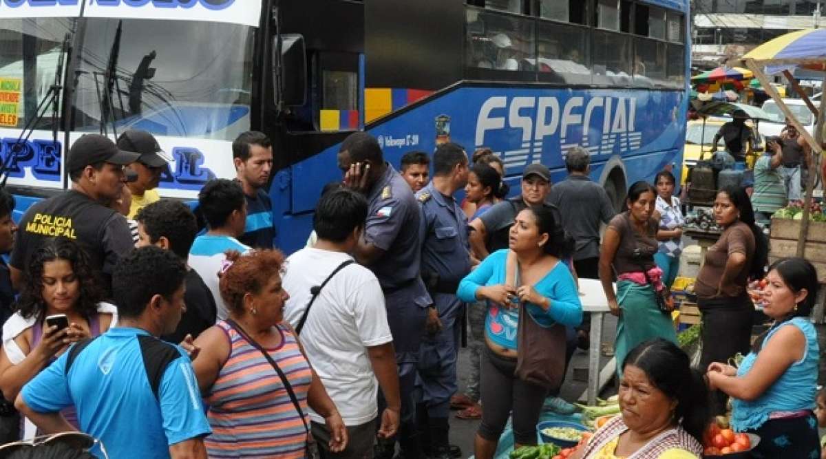 Comerciantes del centro de Machala fueron desalojados