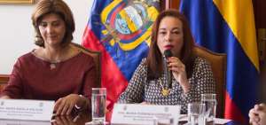 La ministra de Relaciones Exteriores y Movilidad Humana, Mar&iacute;a Fernanda Espinosa, se comunic&oacute; con su hom&oacute;loga de Colombia, Mar&iacute;a &Aacute;ngela Holgu&iacute;n.