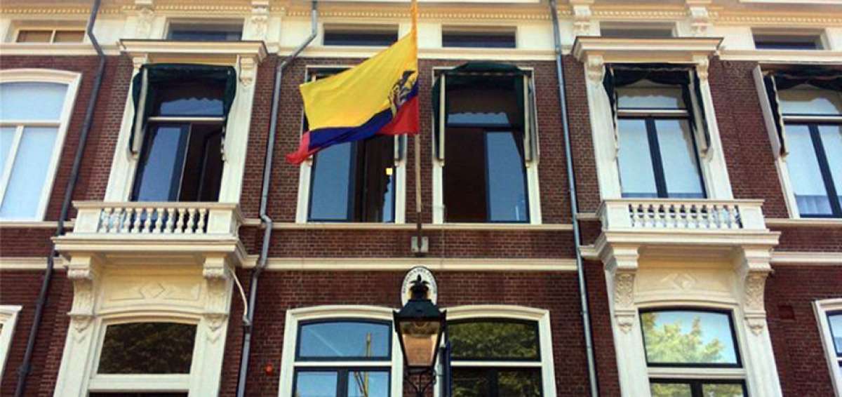 Fachada de la embajada de Ecuador en Holanda.