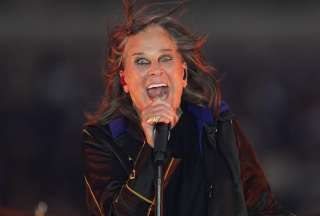 El cantante Ozzy Osbourne se había retirado hace apenas dos semanas de los escenarios por problemas de salud. 