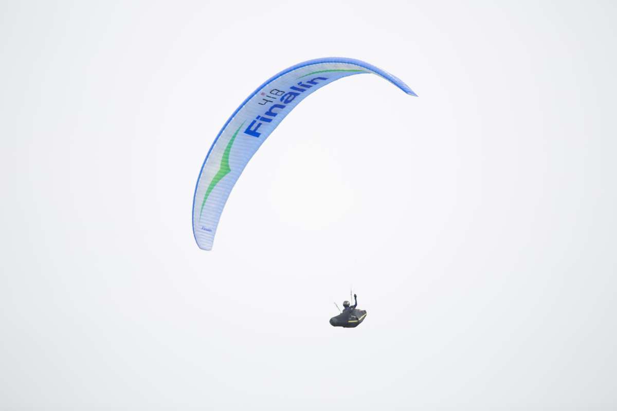 Jos&eacute; Esteban Andrade es el actual campe&oacute;n nacional de parapente. Foto: Cortes&iacute;a