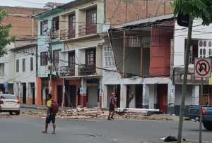 En Esmeraldas hubo afectaciones en casas tras el temblor.