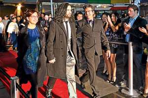 El evento de gala inici&oacute; con el paso de los invitados por la alfombra roja en la Plaza del Teatro. Foto: John Guevara / El Tel&eacute;grafo