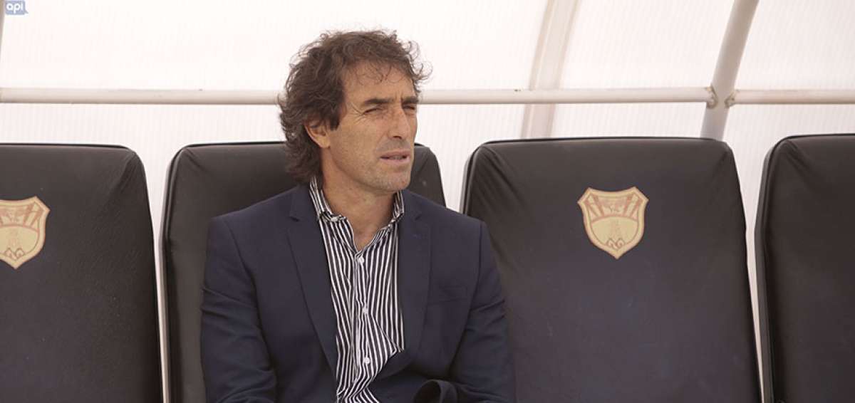 El director t&eacute;cnico uruguayo Guillermo Almada, durante uno de los partidos que jug&oacute; Barcelona en el estadio Ol&iacute;mpico Atahualpa de Quito.