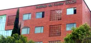 Fachada del instituto en Loja. 