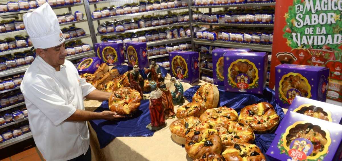 Desde el 27 de diciembre, en las panader&iacute;as del pa&iacute;s se elabora la rosca de Reyes.