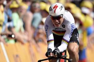 El alem&aacute;n Tony Martin gana la cuarta etapa del Tour y es nuevo l&iacute;der