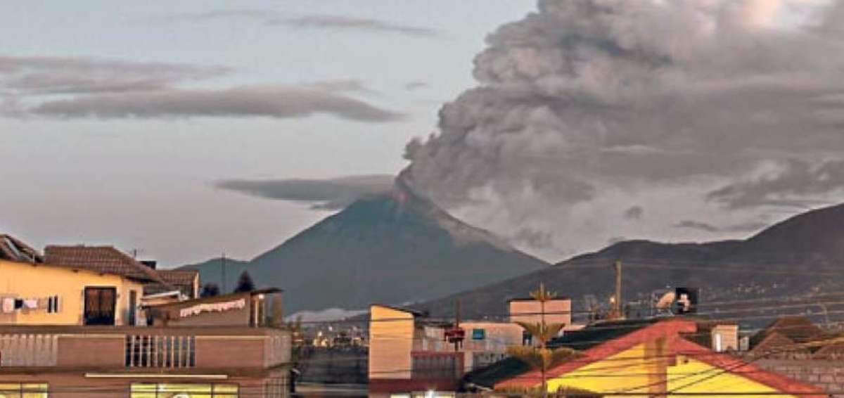 SGR cambia de naranja a amarilla la alerta en zona de influencia del volc&aacute;n Tungurahua