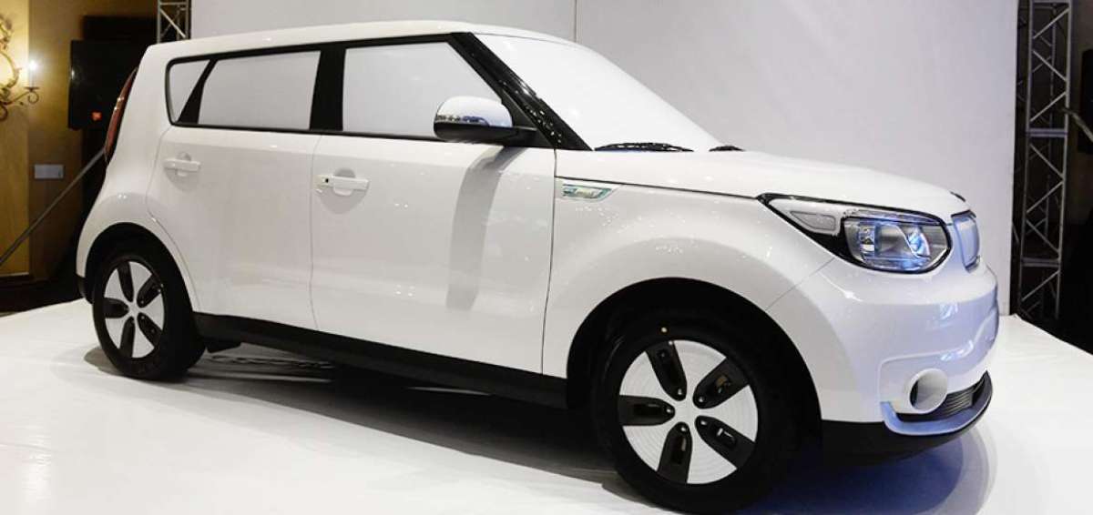 Ecuador vender&aacute; autos el&eacute;ctricos