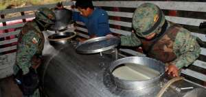 En el paso El Pintado, el jueves pasado, se inspeccion&oacute; a un contenedor de leche cruda. Tambi&eacute;n se confiscaron reses que pretendr&iacute;an ingresar sin certificaciones.