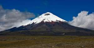 Personal del Parque Nacional Cotopaxi no reporta olor a azufre, pero si report&oacute; bajo nivel de deshielo del glacial. Foto: Cortes&iacute;a