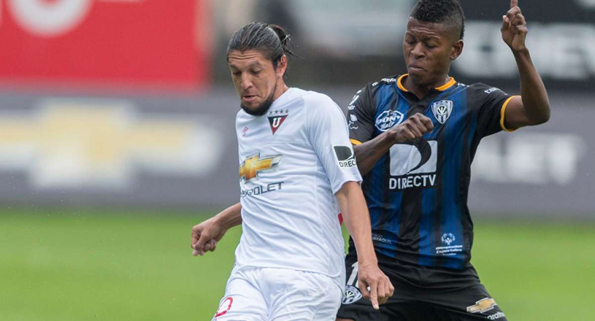 Enrique Vera (i)  estar&aacute; entre 7 y 8 meses fuera de las canchas.