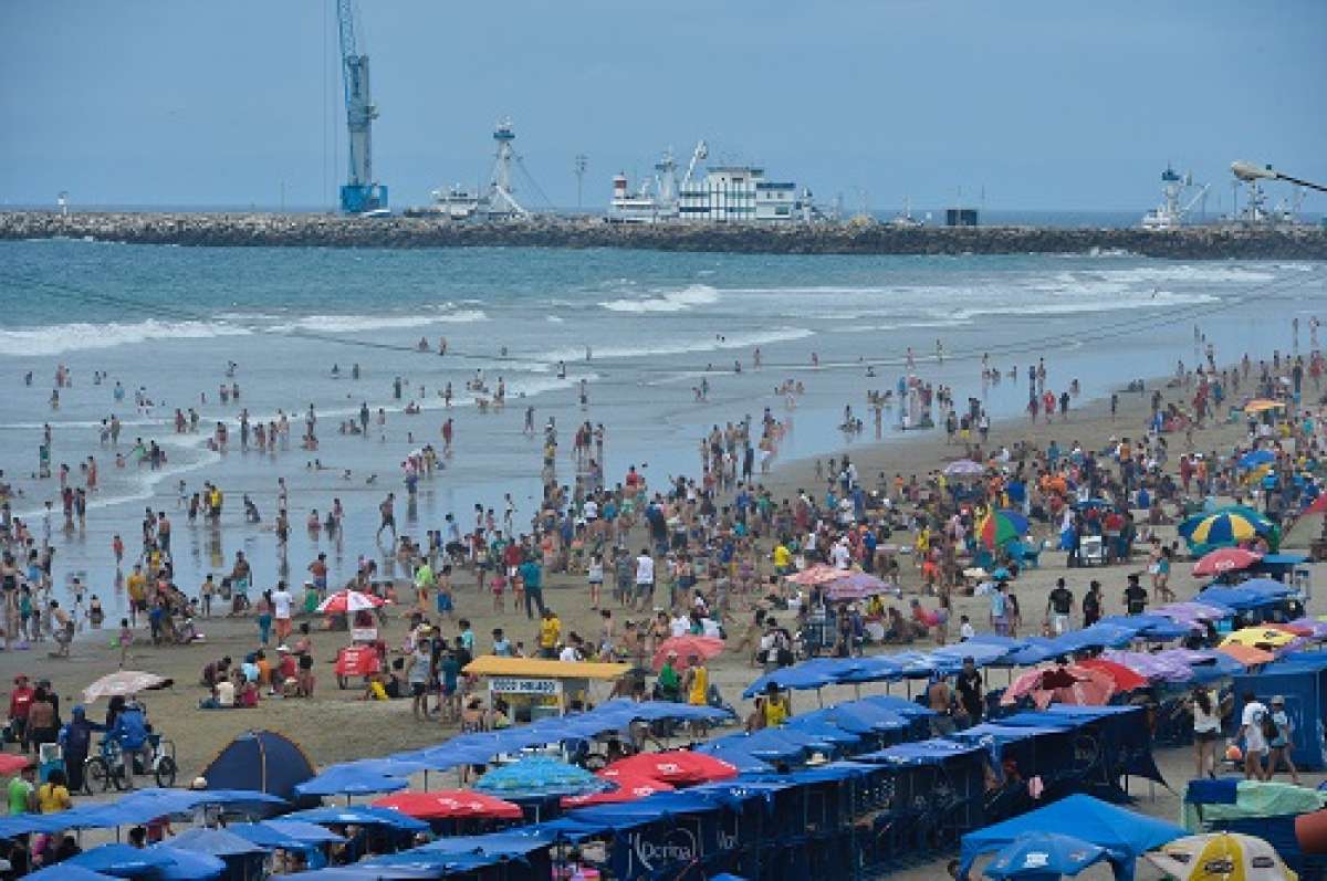 Manab&iacute; espera a m&aacute;s de 300 mil turistas