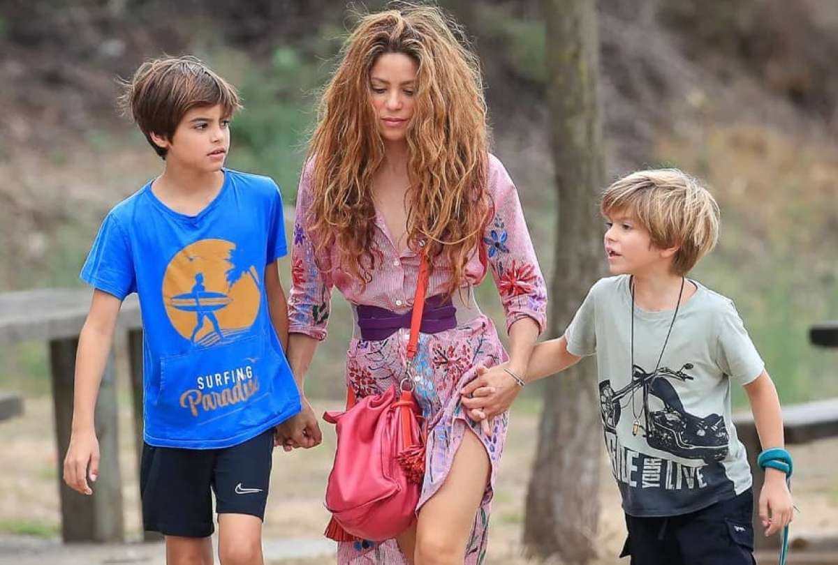 La cantante tiene la custodia de sus dos hijos, Sasha y Milán. 