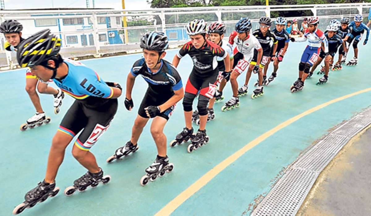 El Campeonato Nacional de Patinaje de Carreras se realiz&oacute; en la pista de la Federaci&oacute;n Deportiva del Guayas, en Miraflores. Foto: Cortes&iacute;a COE