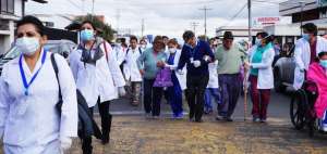 El a&ntilde;o pasado, durante un ejercicio similar tambi&eacute;n evacuaron a los m&eacute;dicos y pacientes de los hospitales.
