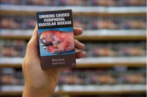 Los senadores de Francia analizar&aacute;n nuevos cambios a ley contra el tabaco 