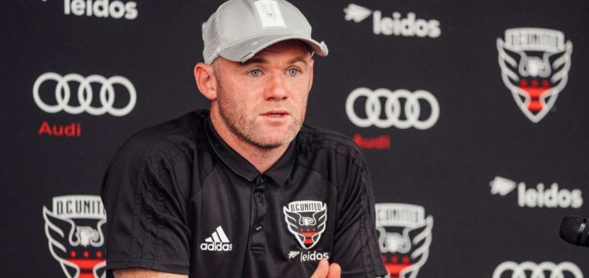 Rooney, de 33 a&ntilde;os, abandonar&aacute; el Dc United de la Liga de Estados Unidos para tomar las riendas del conjunto que milita en la segunda divisi&oacute;n de la Liga inglesa.
