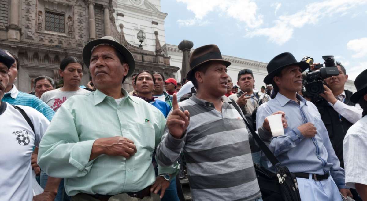 Los manifestantes pertenecen a varias comunas de Imbabura, quienes solicitan agilidad en los trabajos de agua y riego.  John Guevara/El TEL&Eacute;GRAFO