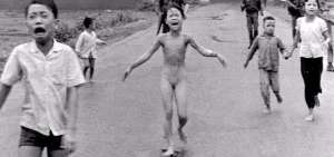 Facebook levanta censura a c&eacute;lebre foto de ni&ntilde;a desnuda en la guerra de Vietnam