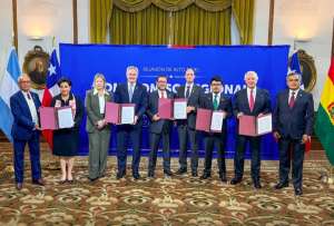 Ecuador se suma al Compromiso Regional de Santiago para enfrentar redes criminales