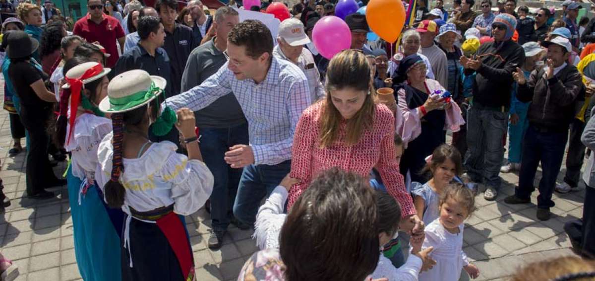 El alcalde de Quito, Mauricio Rodas, inaugur&oacute; ayer el parque lineal Vista Hermosa, ubicado en la parroquia Chillogallo, en el sur de la capital.