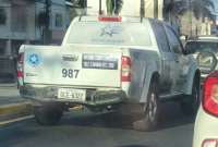 En Guayaquil circula una camioneta con logotipo falso del Municipio